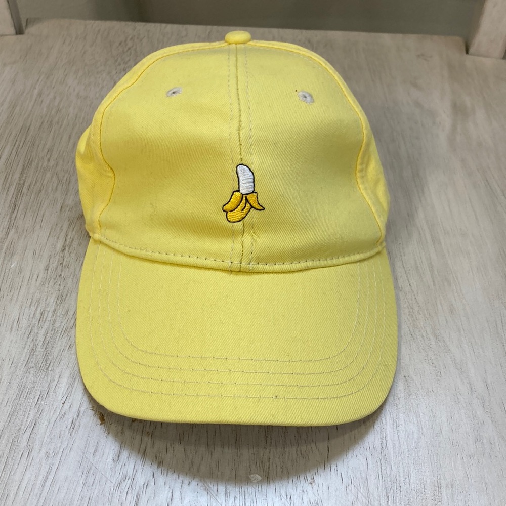 Cute Banana hat! Only worn a handful of times.